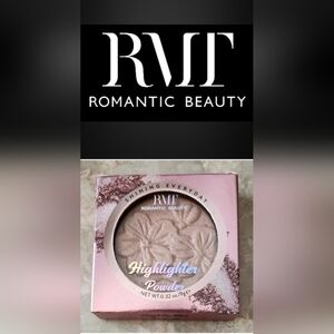 RMT Romantic Beauty Highlighter Powder